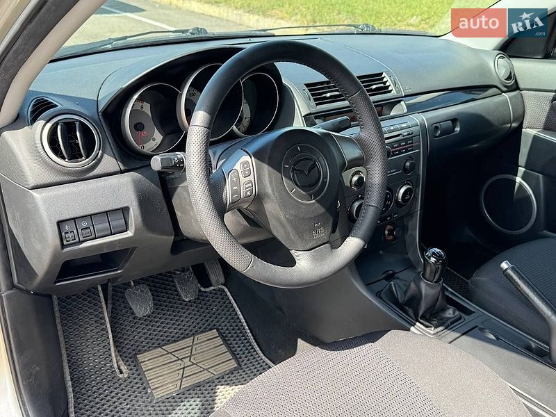 Седан Mazda 3 2007 в Києві