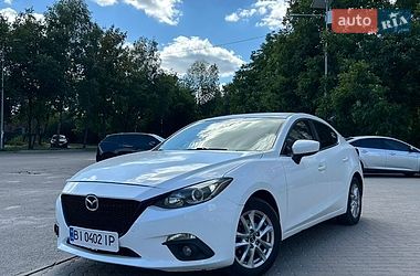 Седан Mazda 3 2016 в Полтаве
