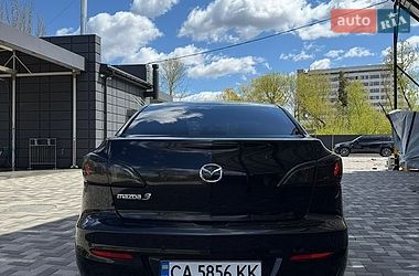 Седан Mazda 3 2011 в Черкассах