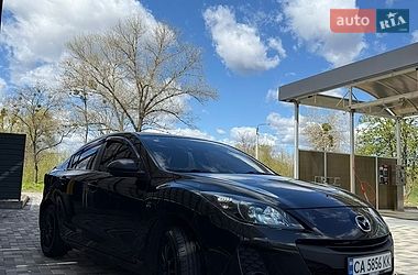 Седан Mazda 3 2011 в Черкассах