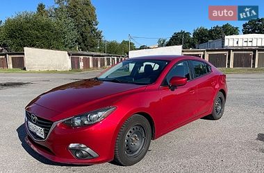 Седан Mazda 3 2015 в Ивано-Франковске