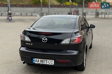 Седан Mazda 3 2013 в Ровно фото 3 Седан Mazda 3 2013 в Ровно