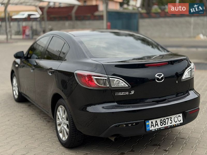 Седан Mazda 3 2013 в Ровно фото 8 Седан Mazda 3 2013 в Ровно