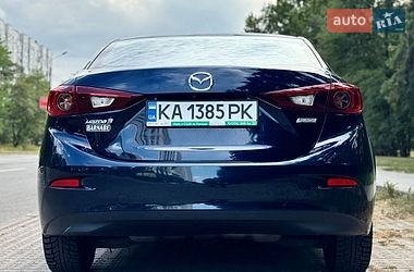Седан Mazda 3 2017 в Києві