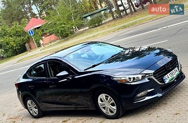 Седан Mazda 3 2017 в Києві