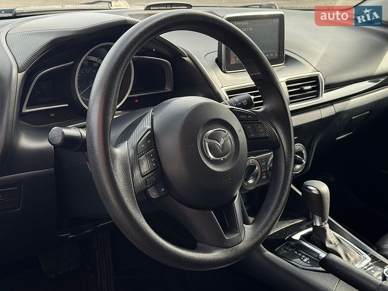 Хетчбек Mazda 3 2016 в Києві фото 13 Хетчбек Mazda 3 2016 в Києві