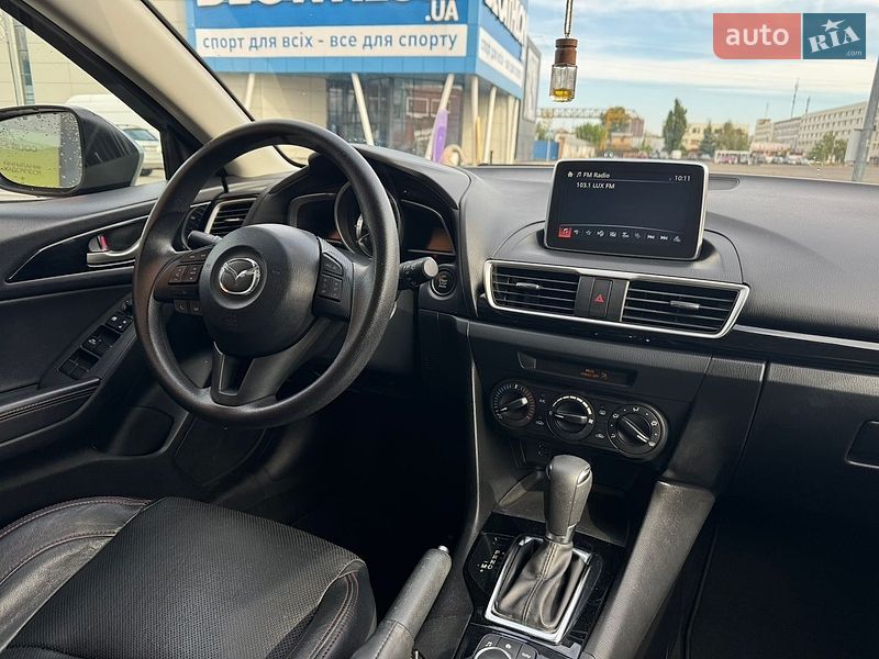 Хетчбек Mazda 3 2016 в Києві фото 16 Хетчбек Mazda 3 2016 в Києві