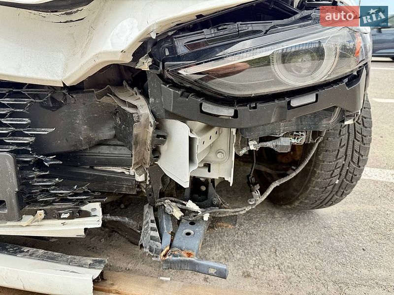 Седан Mazda 3 2020 в Києві фото 4 Седан Mazda 3 2020 в Києві