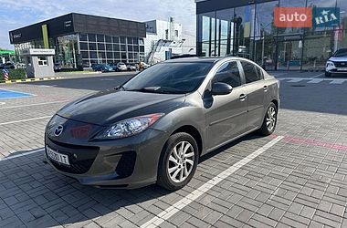 Седан Mazda 3 2011 в Черкассах