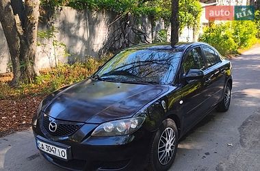 Седан Mazda 3 2005 в Черкасах