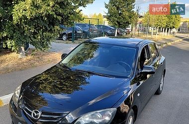 Хетчбек Mazda 3 2003 в Бучі