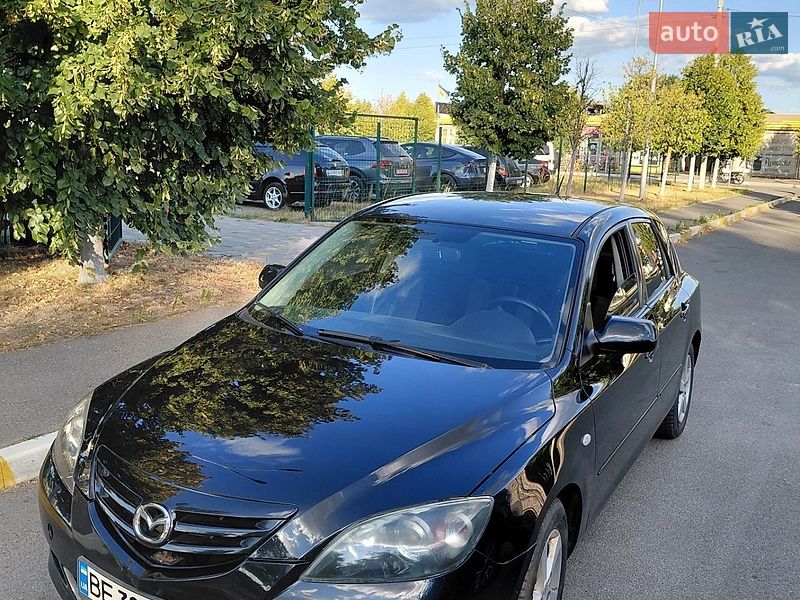 Хетчбек Mazda 3 2003 в Бучі