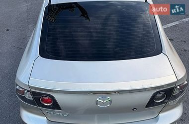 Седан Mazda 3 2006 в Ужгороде