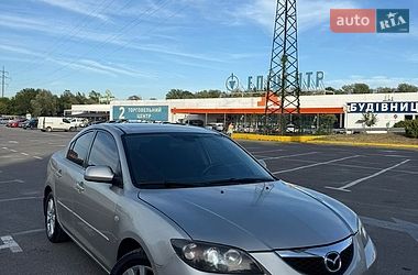 Седан Mazda 3 2006 в Ужгороде