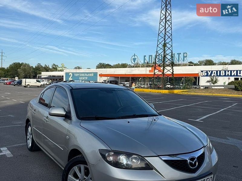 Седан Mazda 3 2006 в Ужгороде