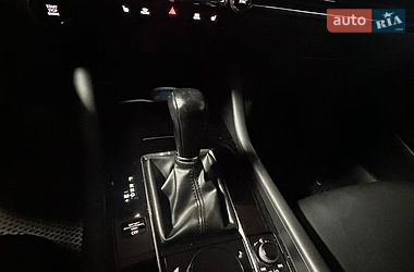 Седан Mazda 3 2019 в Киеве