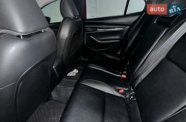 Седан Mazda 3 2019 в Киеве