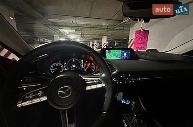 Седан Mazda 3 2019 в Киеве