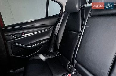 Седан Mazda 3 2019 в Киеве