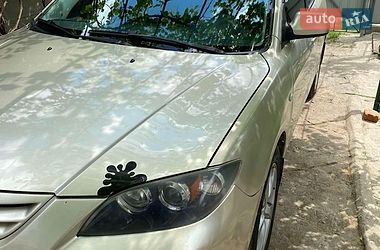 Седан Mazda 3 2004 в Кривому Розі