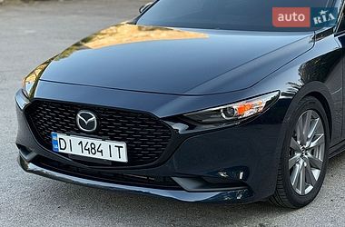Седан Mazda 3 2019 в Дніпрі