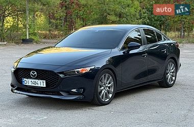 Седан Mazda 3 2019 в Дніпрі