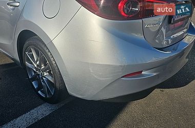 Седан Mazda 3 2018 в Харькове