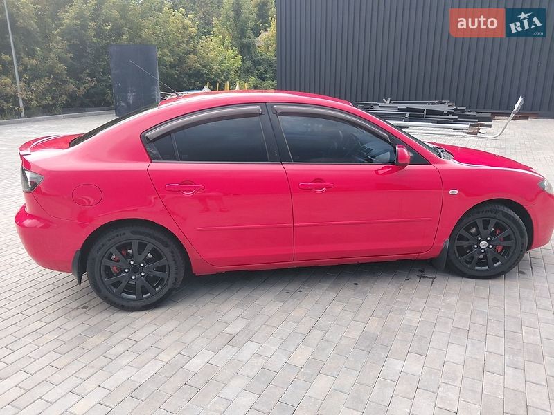 Седан Mazda 3 2007 в Полтаве