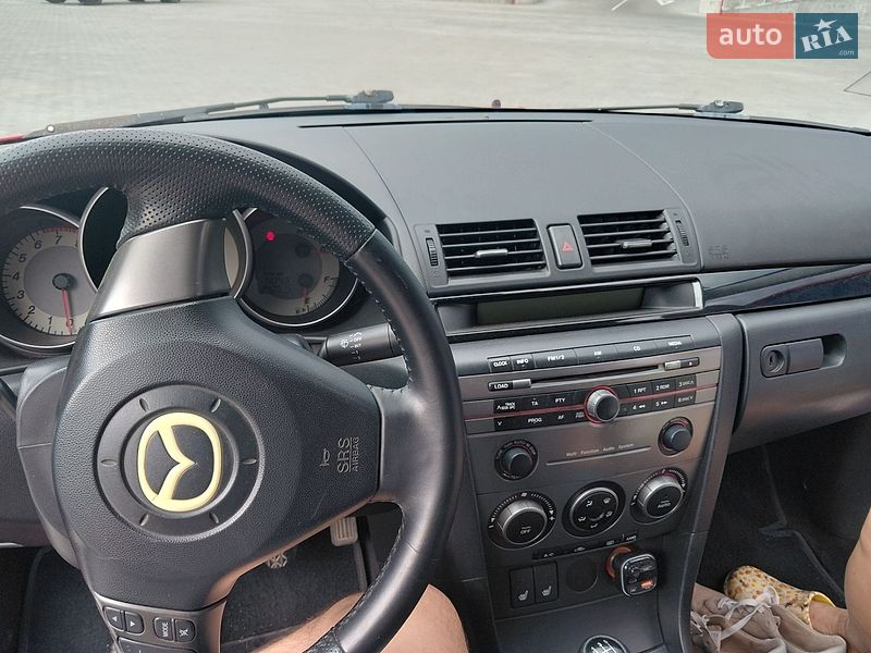 Седан Mazda 3 2007 в Полтаве