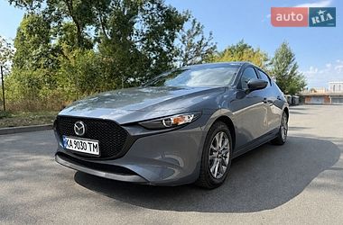 Хэтчбек Mazda 3 2024 в Киеве