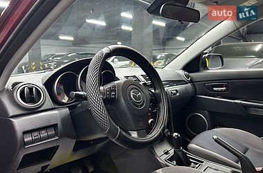 Хетчбек Mazda 3 2008 в Чернівцях