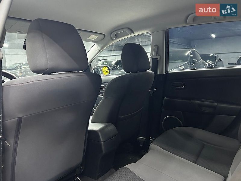 Хетчбек Mazda 3 2008 в Чернівцях