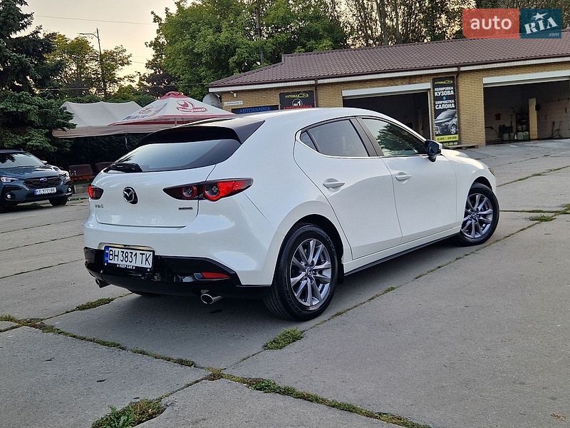 Хэтчбек Mazda 3 2021 в Днепре