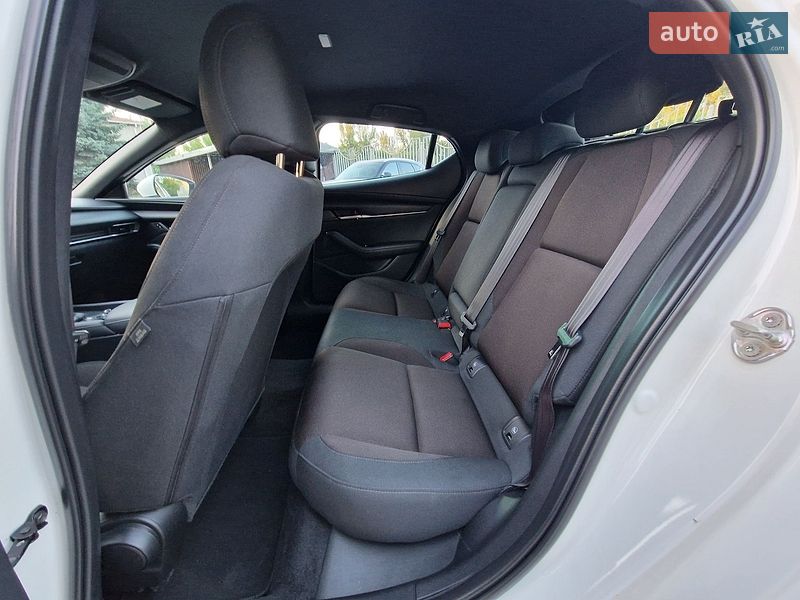 Хэтчбек Mazda 3 2021 в Днепре