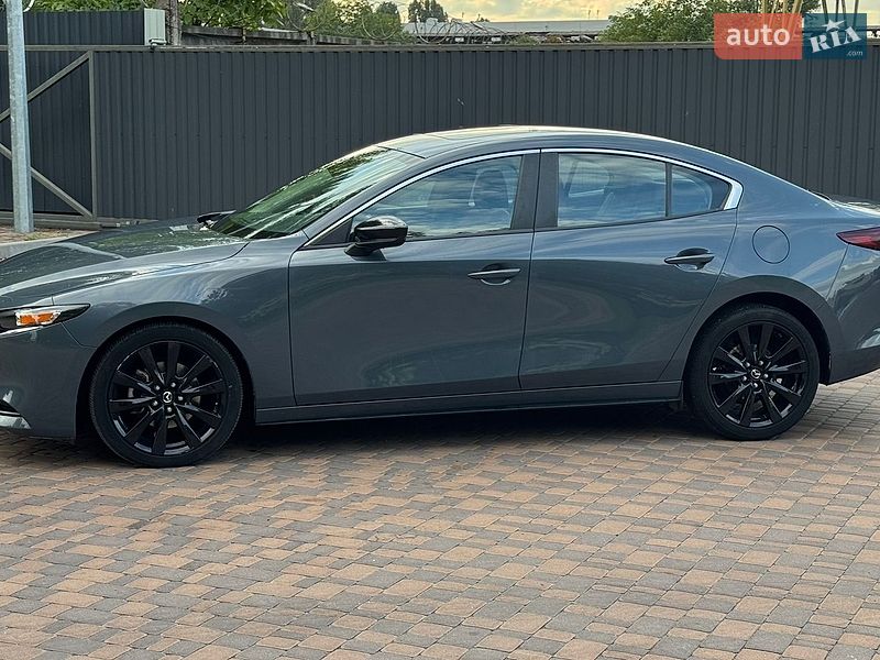 Седан Mazda 3 2023 в Киеве фото 2 Седан Mazda 3 2023 в Киеве