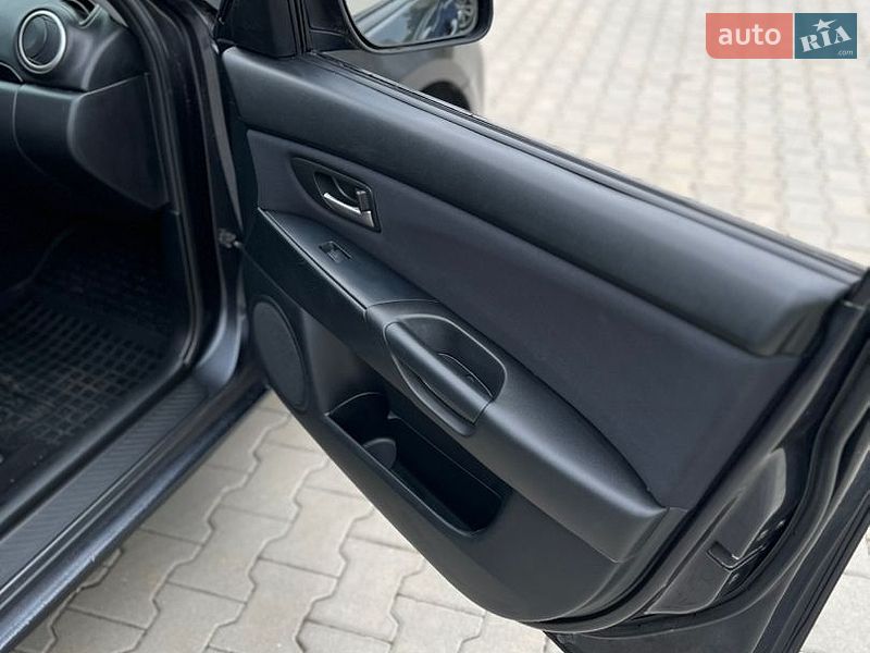 Хетчбек Mazda 3 2006 в Києві