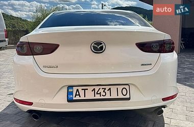 Седан Mazda 3 2021 в Коломые