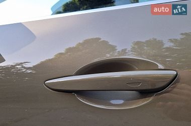 Хэтчбек Mazda 3 2023 в Днепре