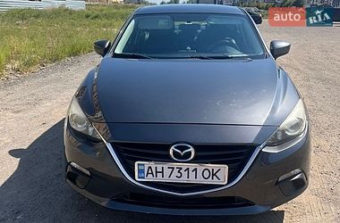 Седан Mazda 3 2013 в Киеве фото Седан Mazda 3 2013 в Киеве