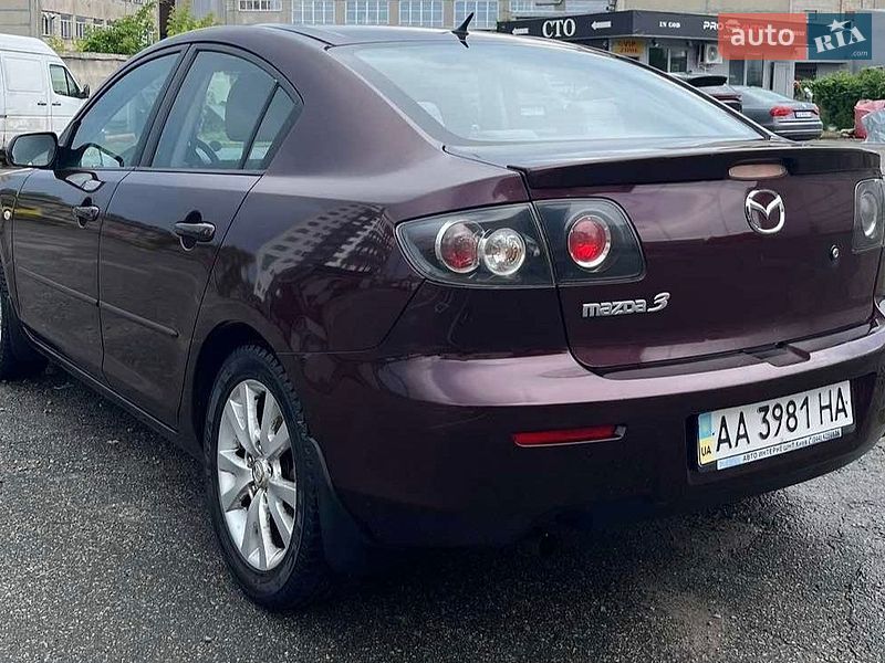 Седан Mazda 3 2008 в Киеве