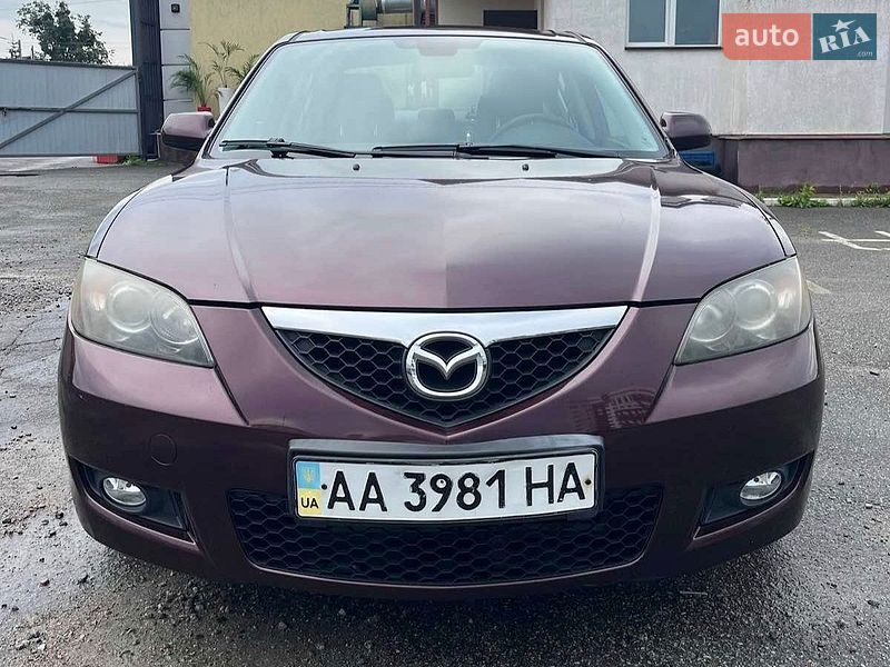 Седан Mazda 3 2008 в Киеве