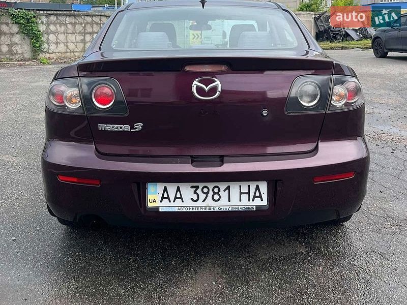 Седан Mazda 3 2008 в Киеве