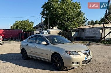 Седан Mazda 3 2006 в Дніпрі