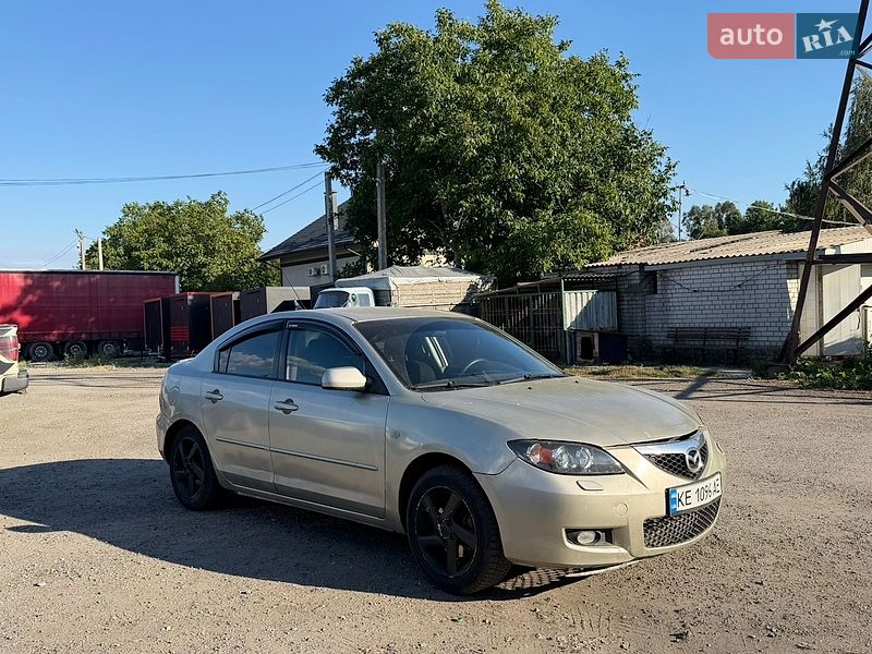 Седан Mazda 3 2006 в Дніпрі