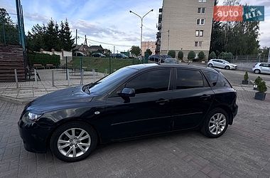Хэтчбек Mazda 3 2007 в Луцке