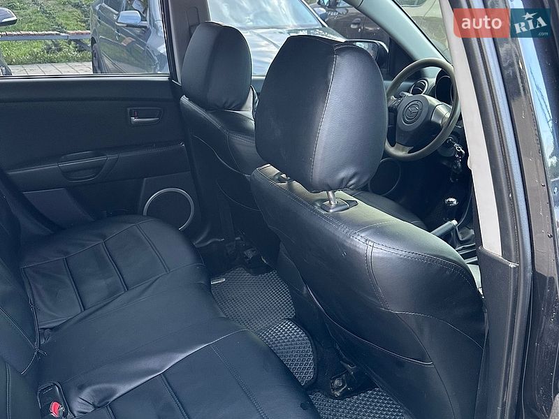 Хэтчбек Mazda 3 2007 в Луцке