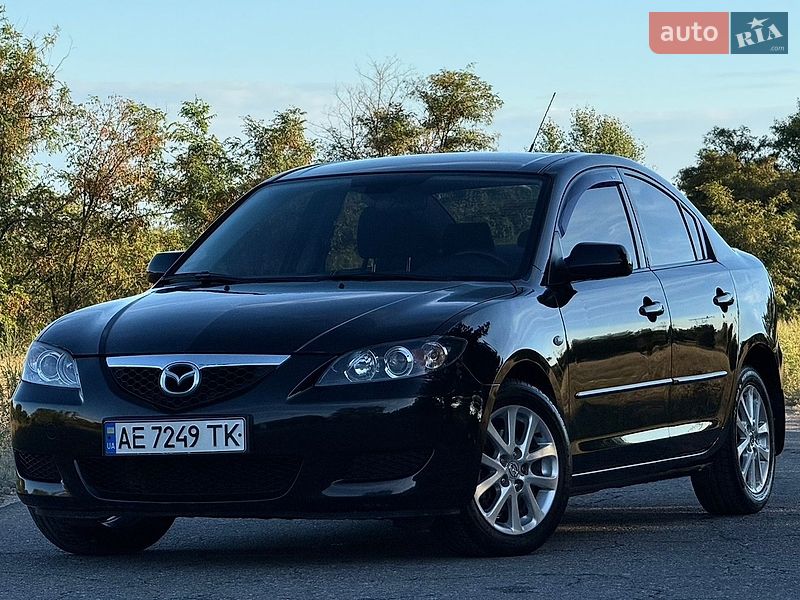 Седан Mazda 3 2008 в Днепре