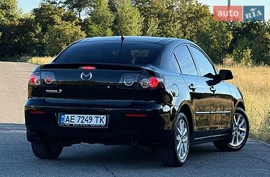 Седан Mazda 3 2008 в Днепре