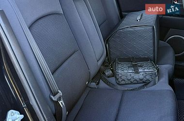 Седан Mazda 3 2008 в Днепре
