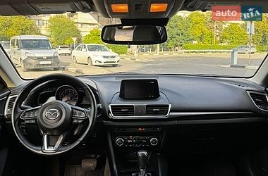 Седан Mazda 3 2017 в Чернівцях фото 37 Седан Mazda 3 2017 в Чернівцях